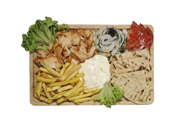 Гиро на тарелке куриное